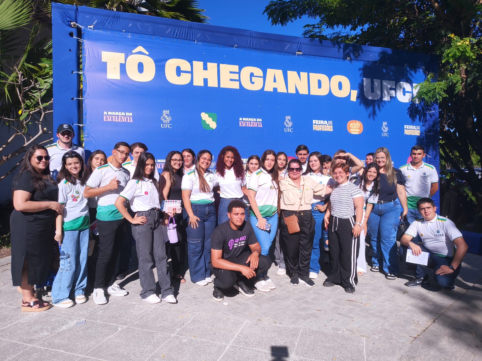 Alunos da EEMTI Enéas Olímpio participam da IX Feira das Profissões da UFC em Fortaleza